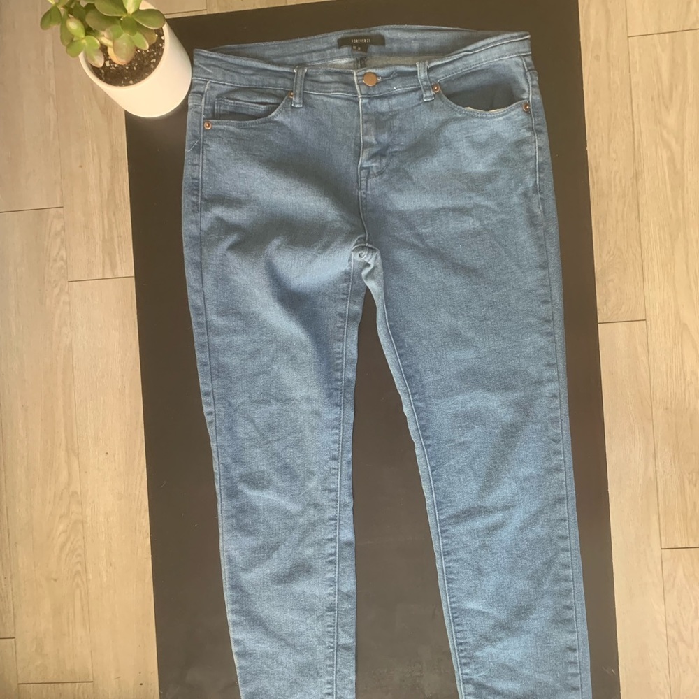 Forever 21 skinny jean